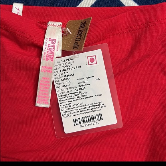 Victoria’s Secret Pink - Picture 2 of 4